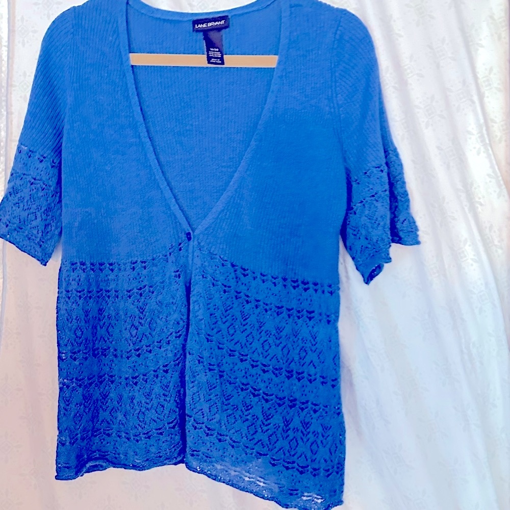 Lane Bryant womans lightweight sweater one button in the  front.